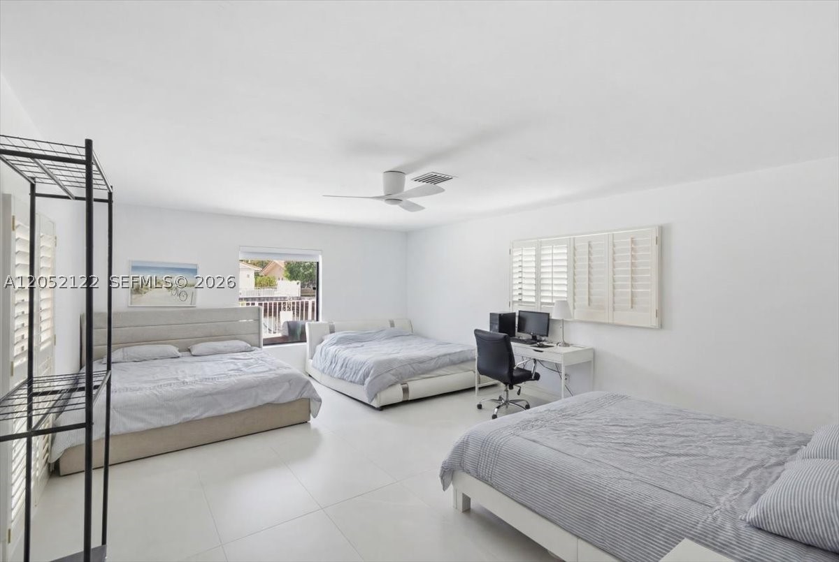 EASTERN SHORES 1ST ADDN - Residential Lease