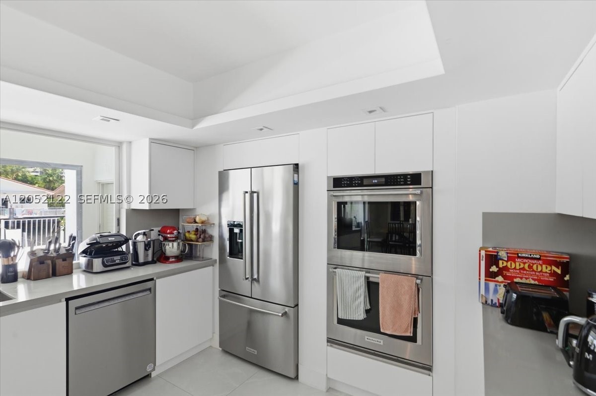 EASTERN SHORES 1ST ADDN - Residential Lease