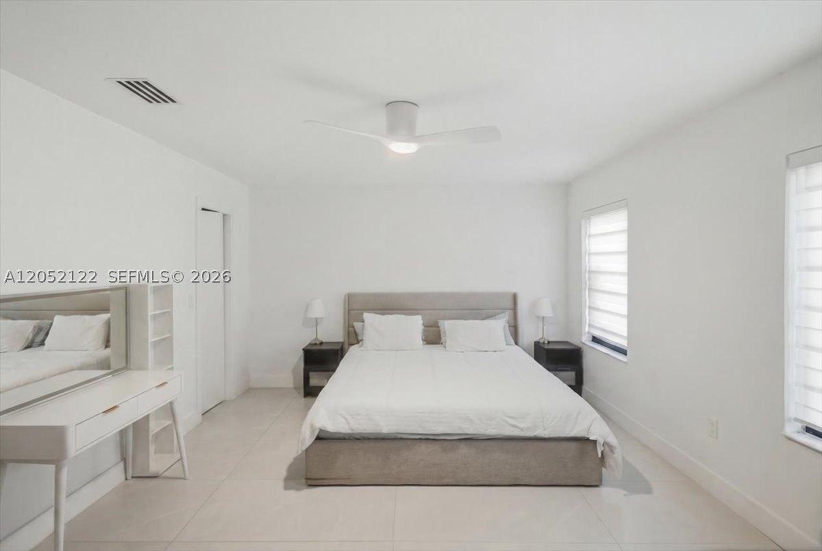 EASTERN SHORES 1ST ADDN - Residential Lease