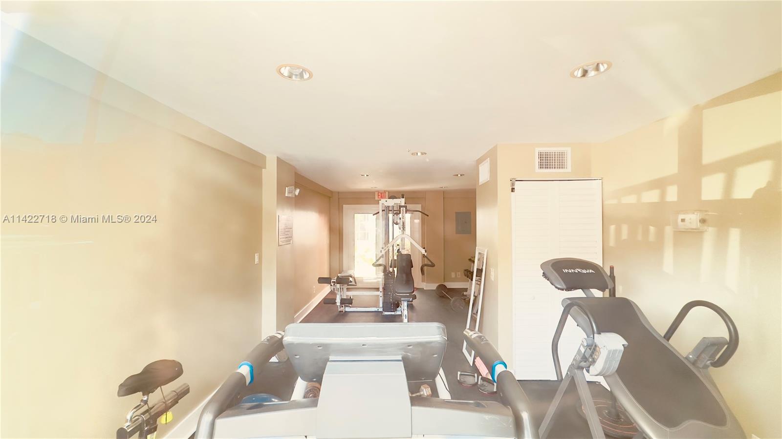 VILLAGE AT HARBOR BEACH C - Residential