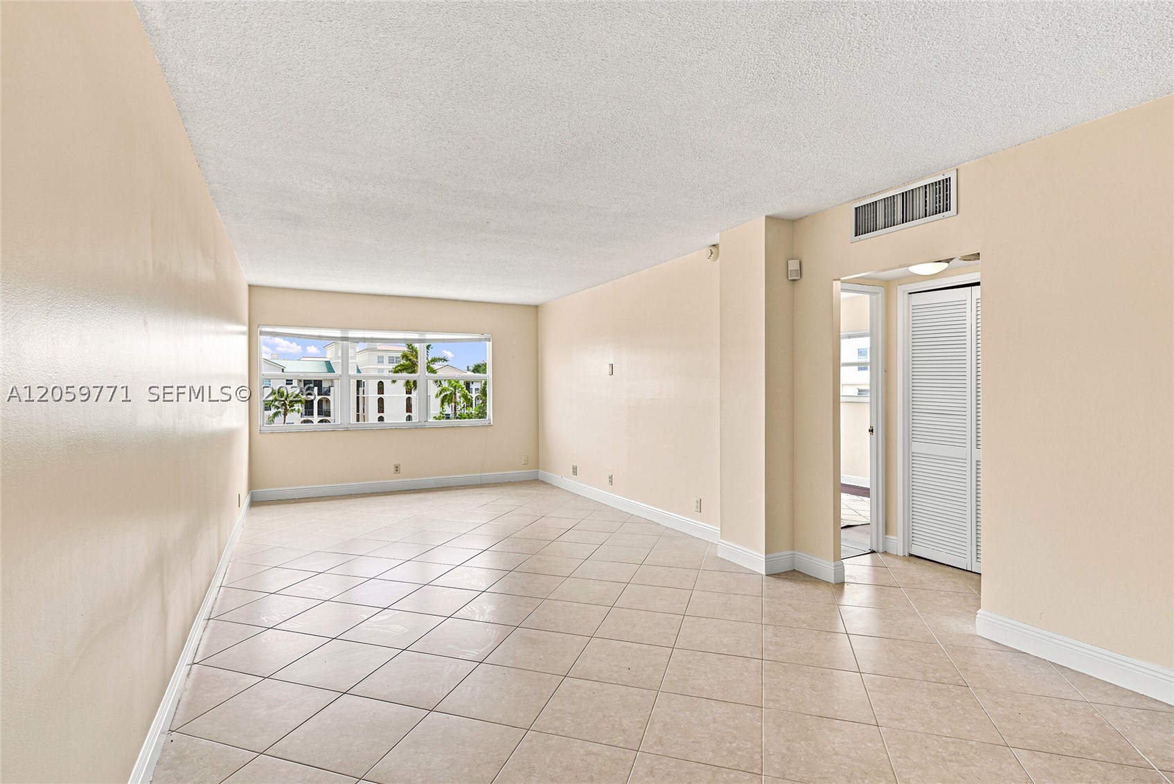 Horizon House Condo - Residential