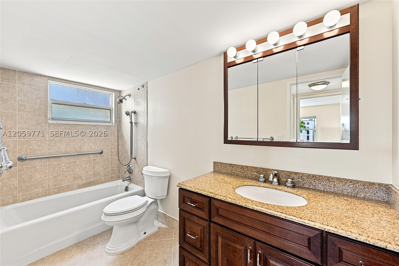 Horizon House Condo - Residential