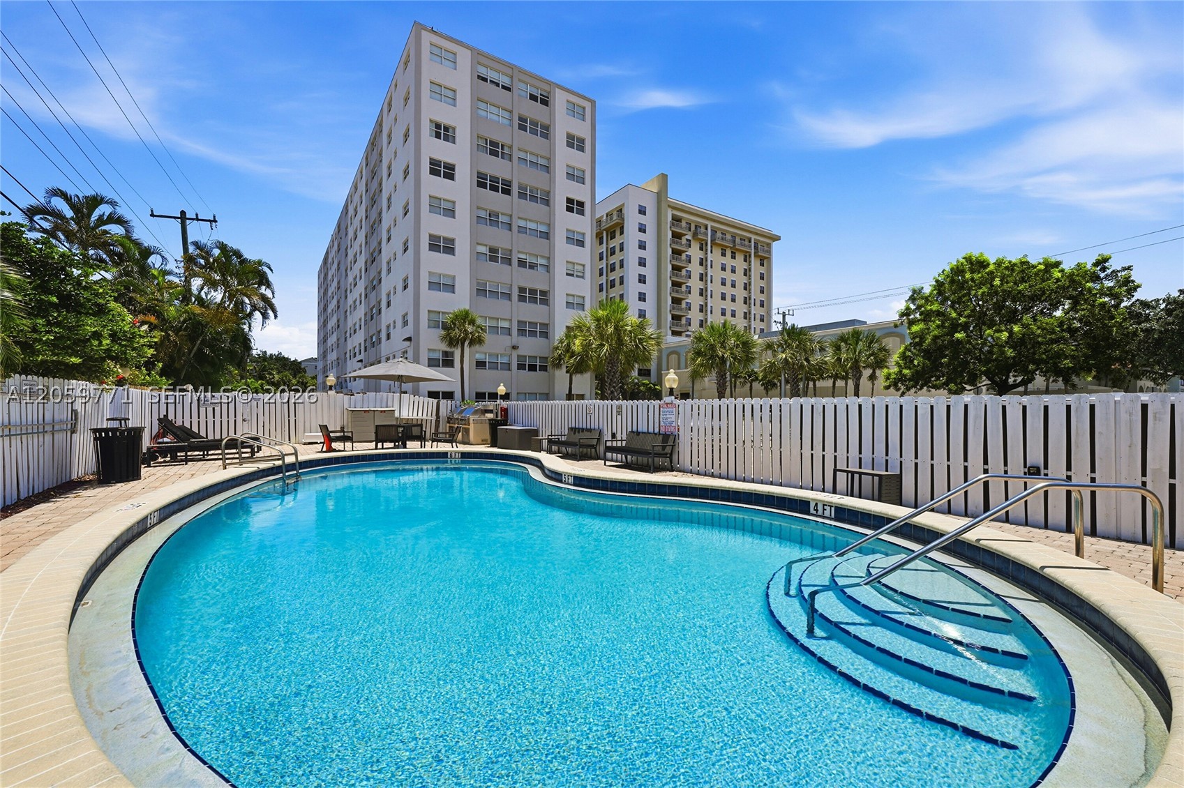 Horizon House Condo - Residential