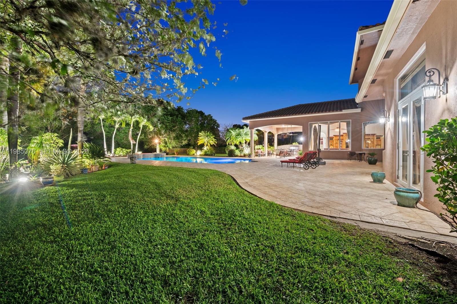 KAPOK GROVE ESTATES - Residential