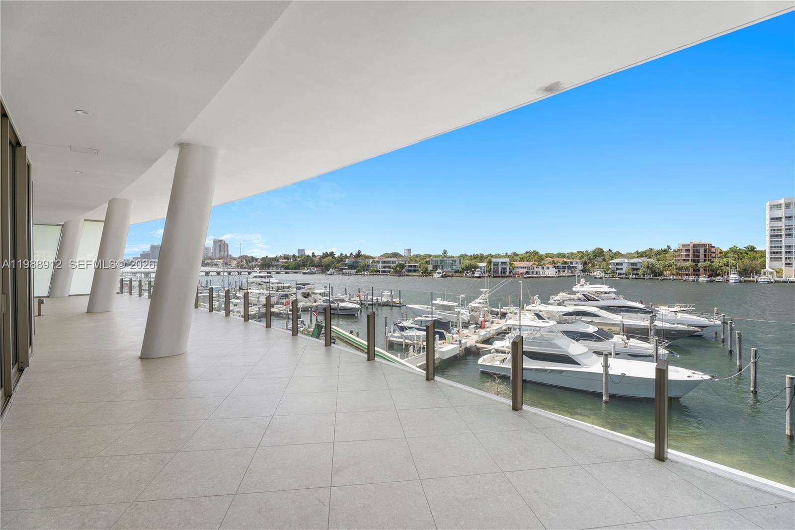 VITA GROVE ISLE - Residential