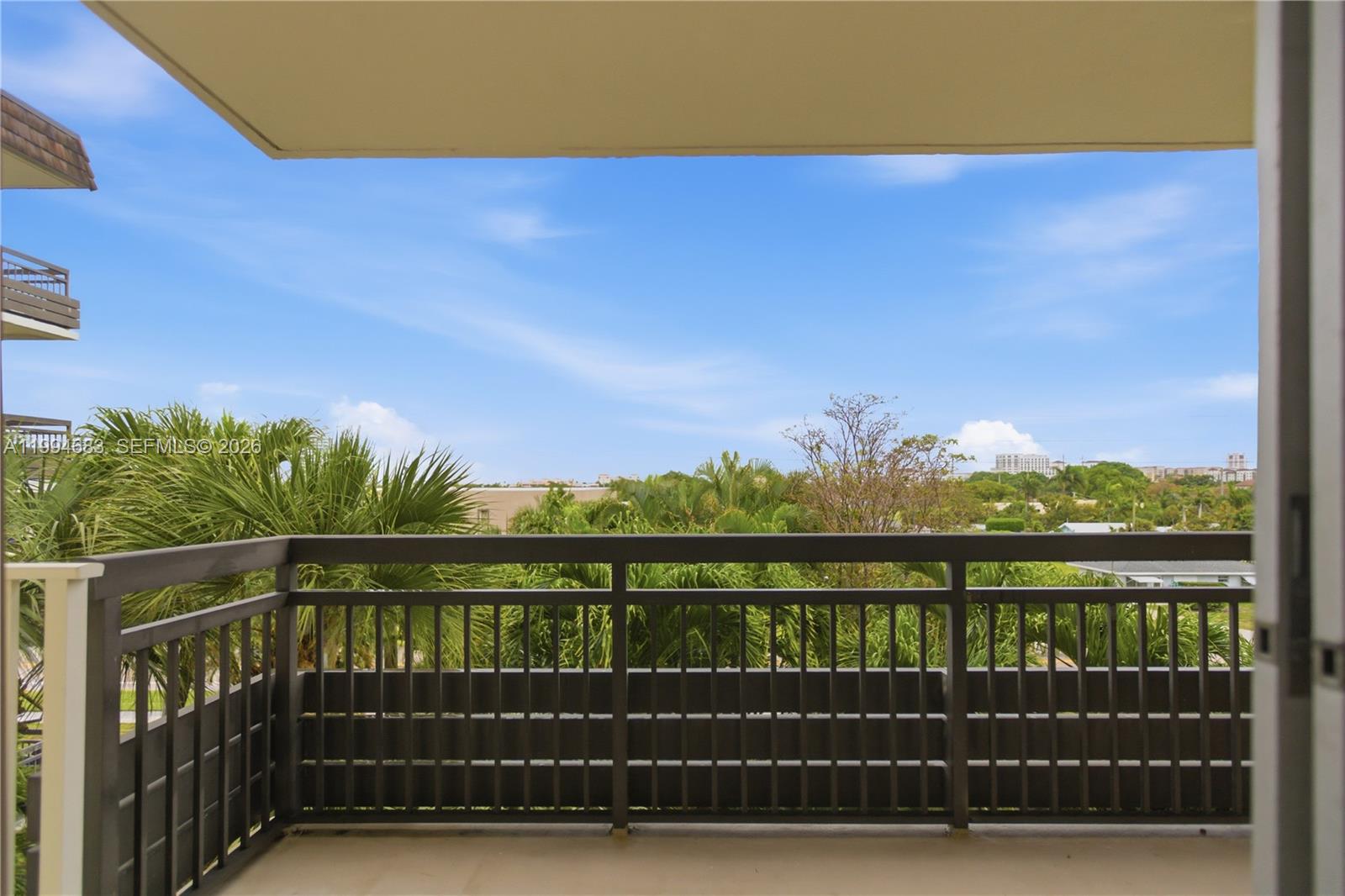 STARLITE CONDO - Residential