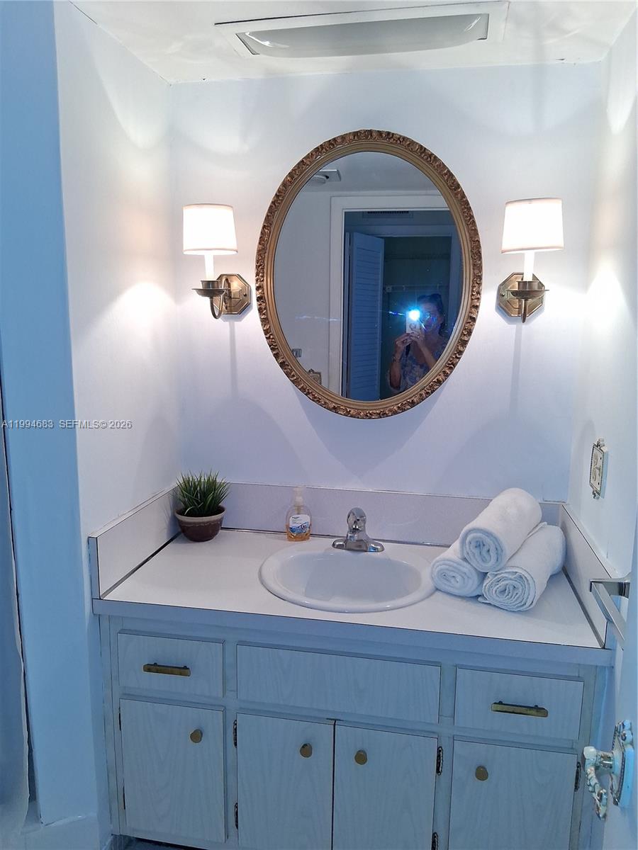 STARLITE CONDO - Residential