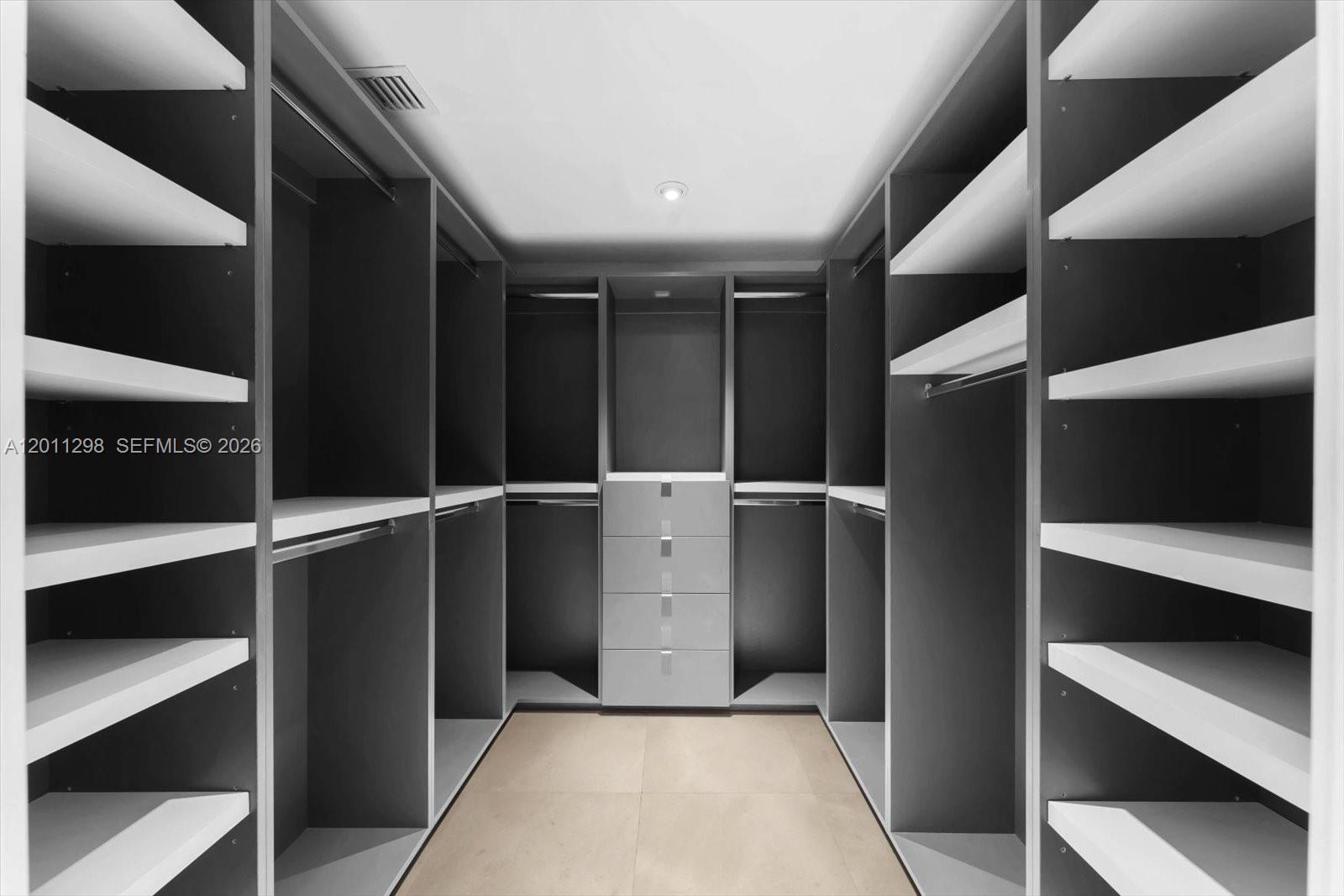 MIAMI SHORES SEC 1 AMD - Residential