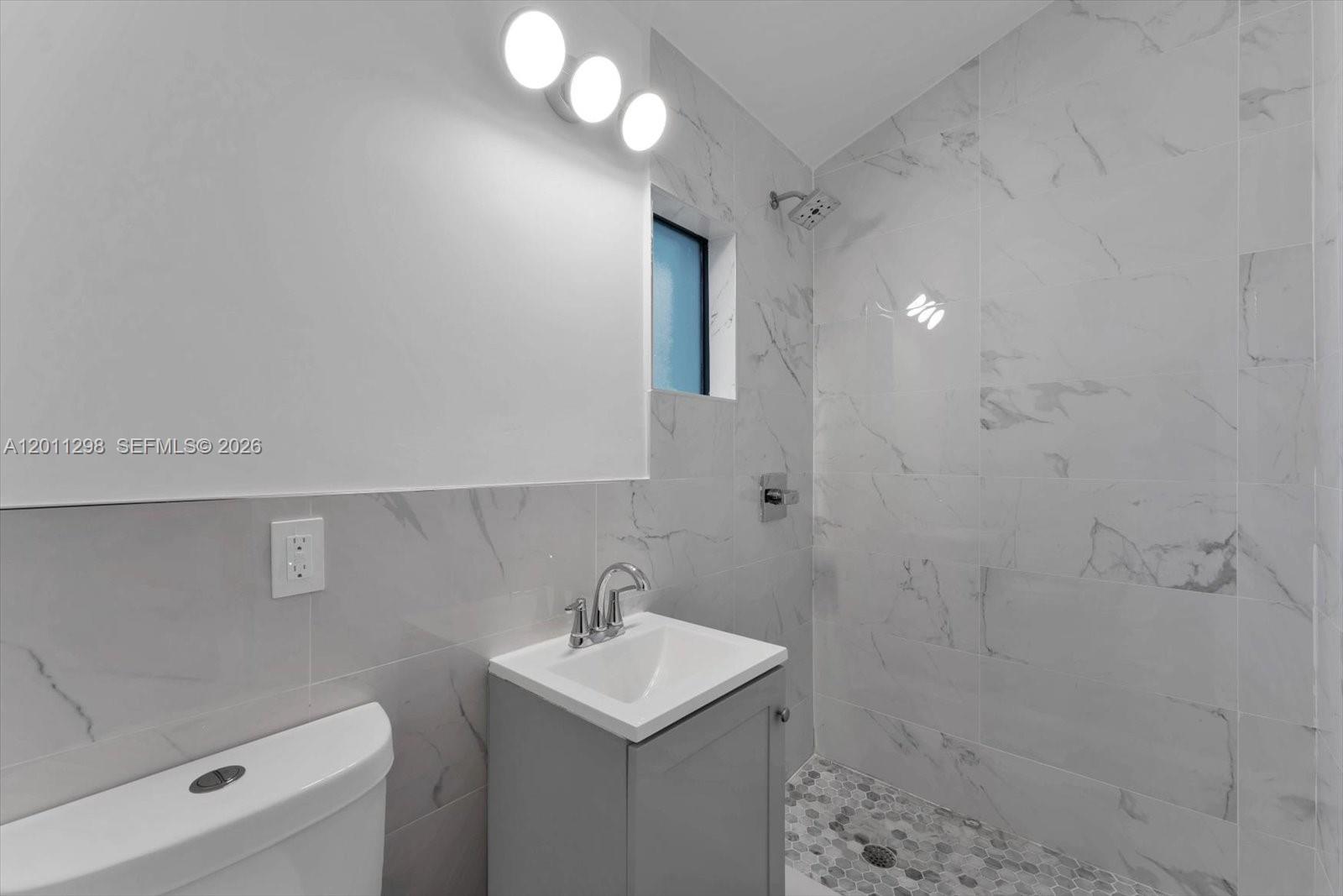 MIAMI SHORES SEC 1 AMD - Residential
