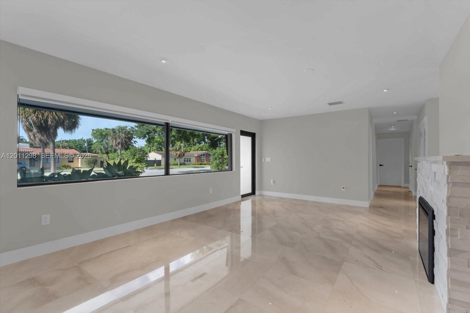 MIAMI SHORES SEC 1 AMD - Residential