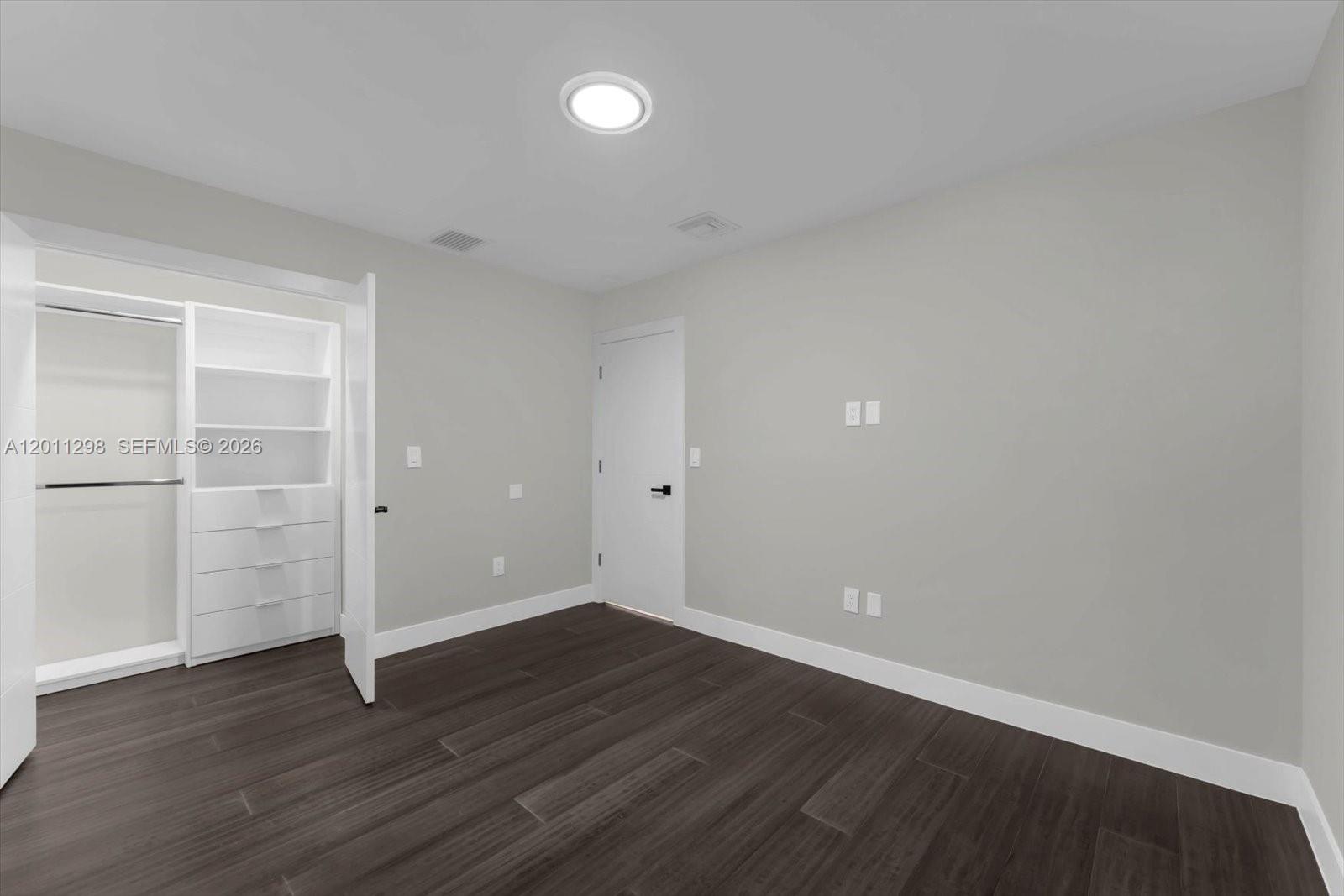 MIAMI SHORES SEC 1 AMD - Residential