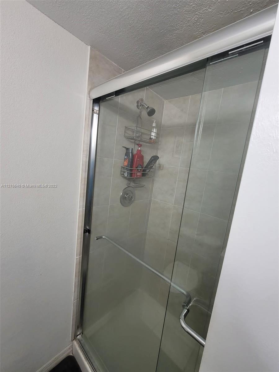 JACARANDA HEIGHTS CONDO - Residential Lease