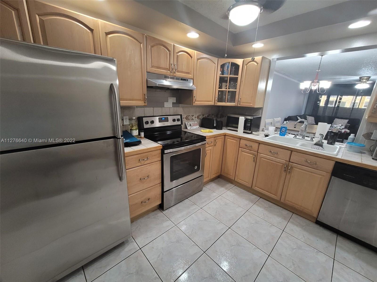 JACARANDA HEIGHTS CONDO - Residential Lease