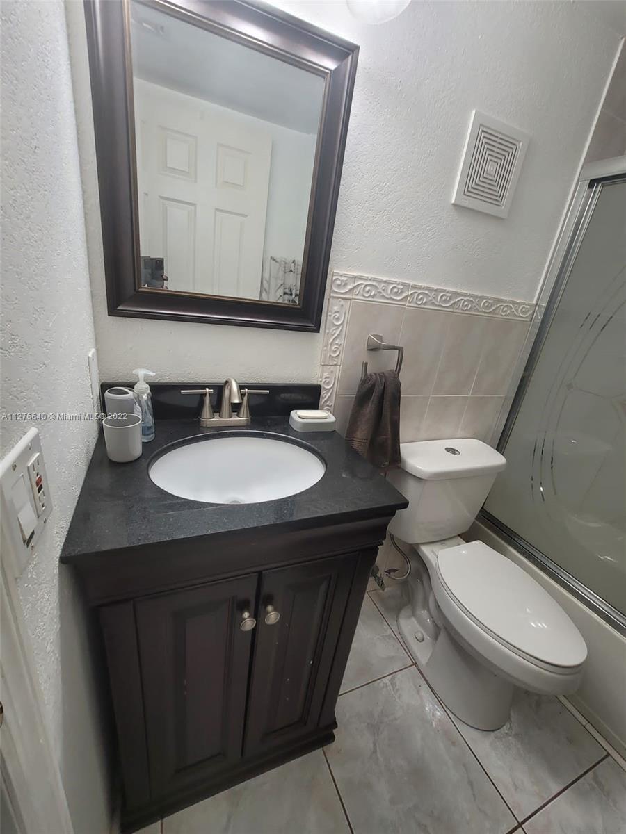 JACARANDA HEIGHTS CONDO - Residential Lease