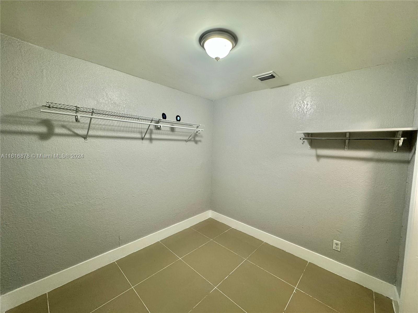 BAY VISTA PARK AMD PL - Residential Lease