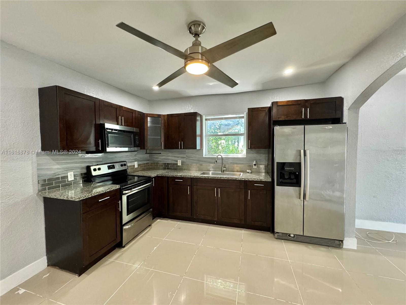 BAY VISTA PARK AMD PL - Residential Lease