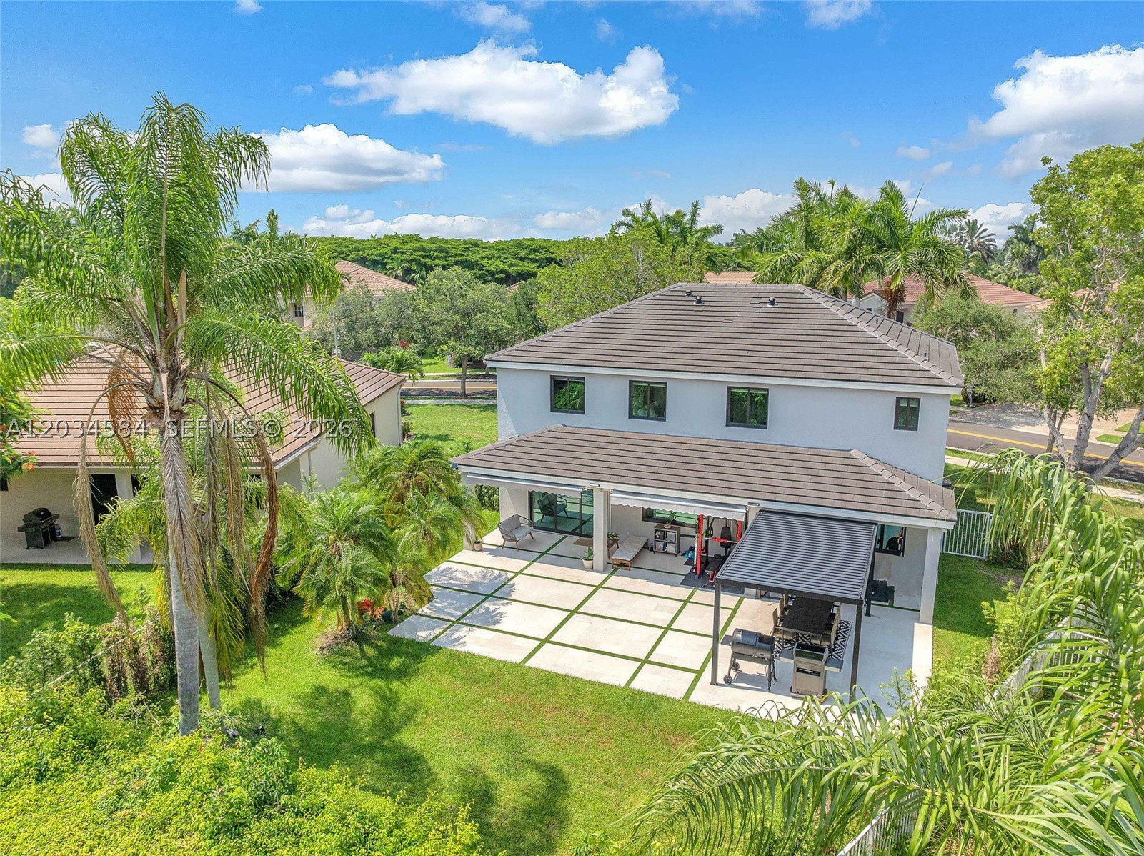 SECTOR 2-PARCELS 17 18 19 - Residential