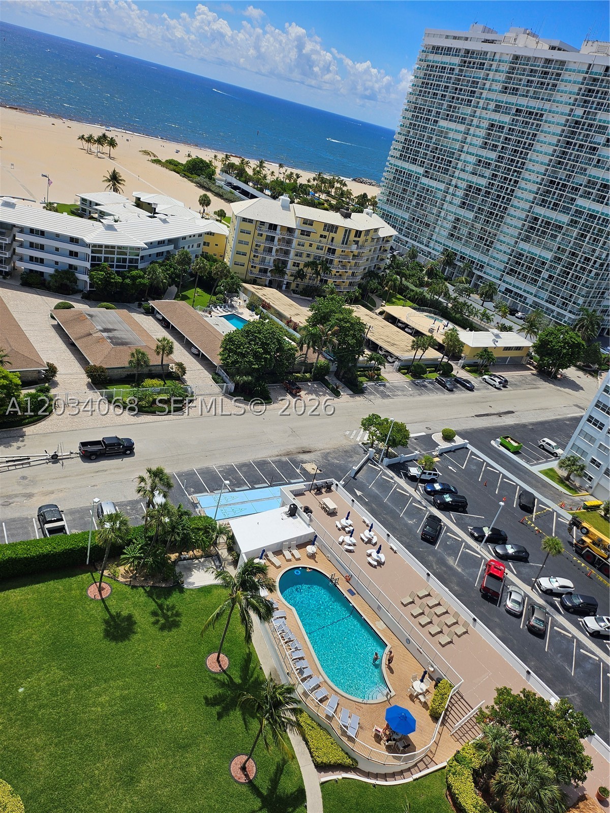 BREAKWATER TOWERS CO-OP - Residential