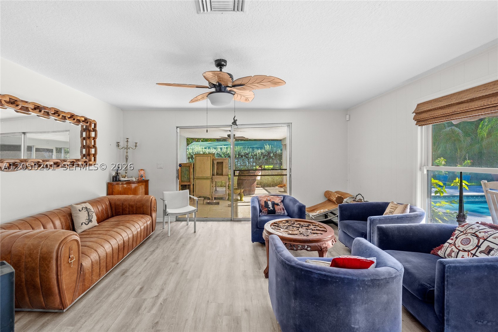 LOXAHATCHEE GROVES - Residential