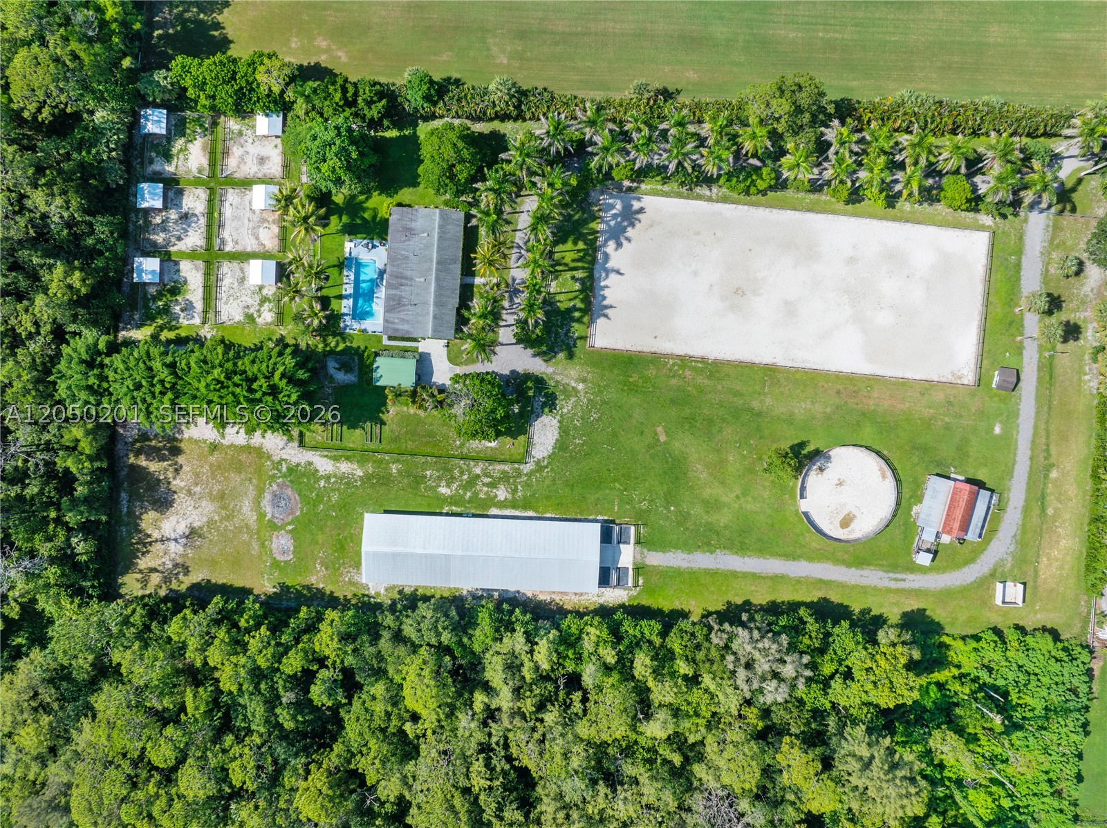 LOXAHATCHEE GROVES - Residential