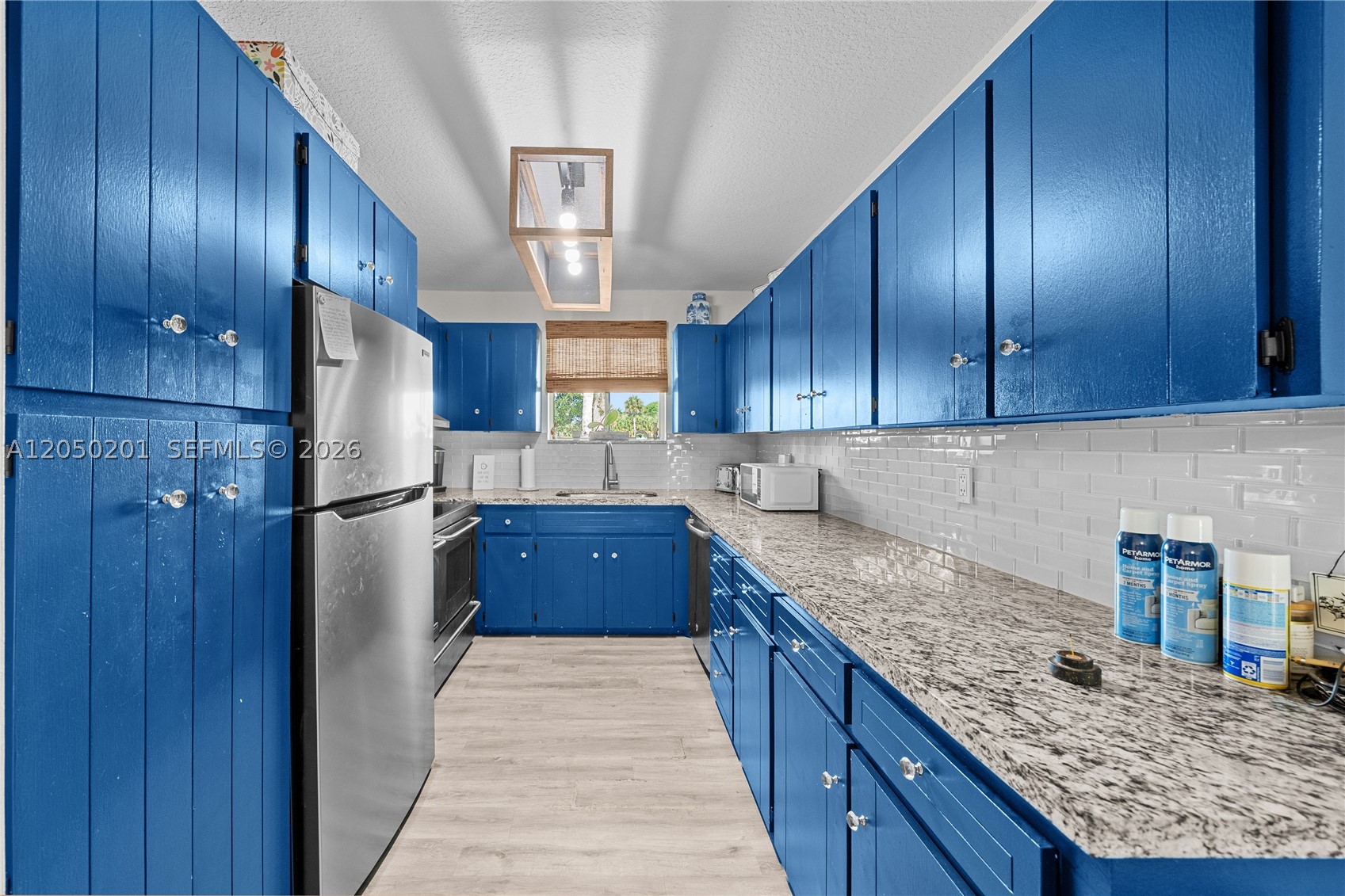 LOXAHATCHEE GROVES - Residential