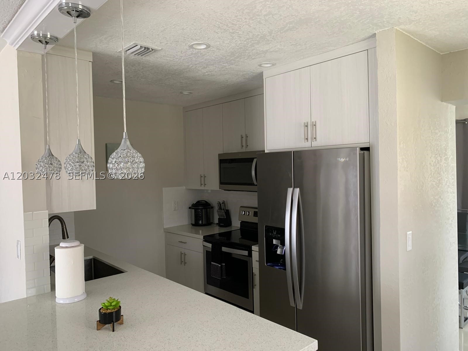 BOULEVARD HEIGHTS SEC 4 - Residential Lease