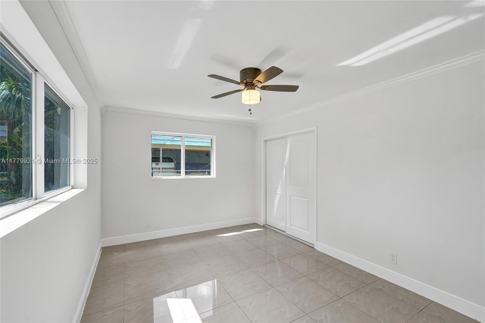 LAKEVIEW HEIGHTS - Residential Lease