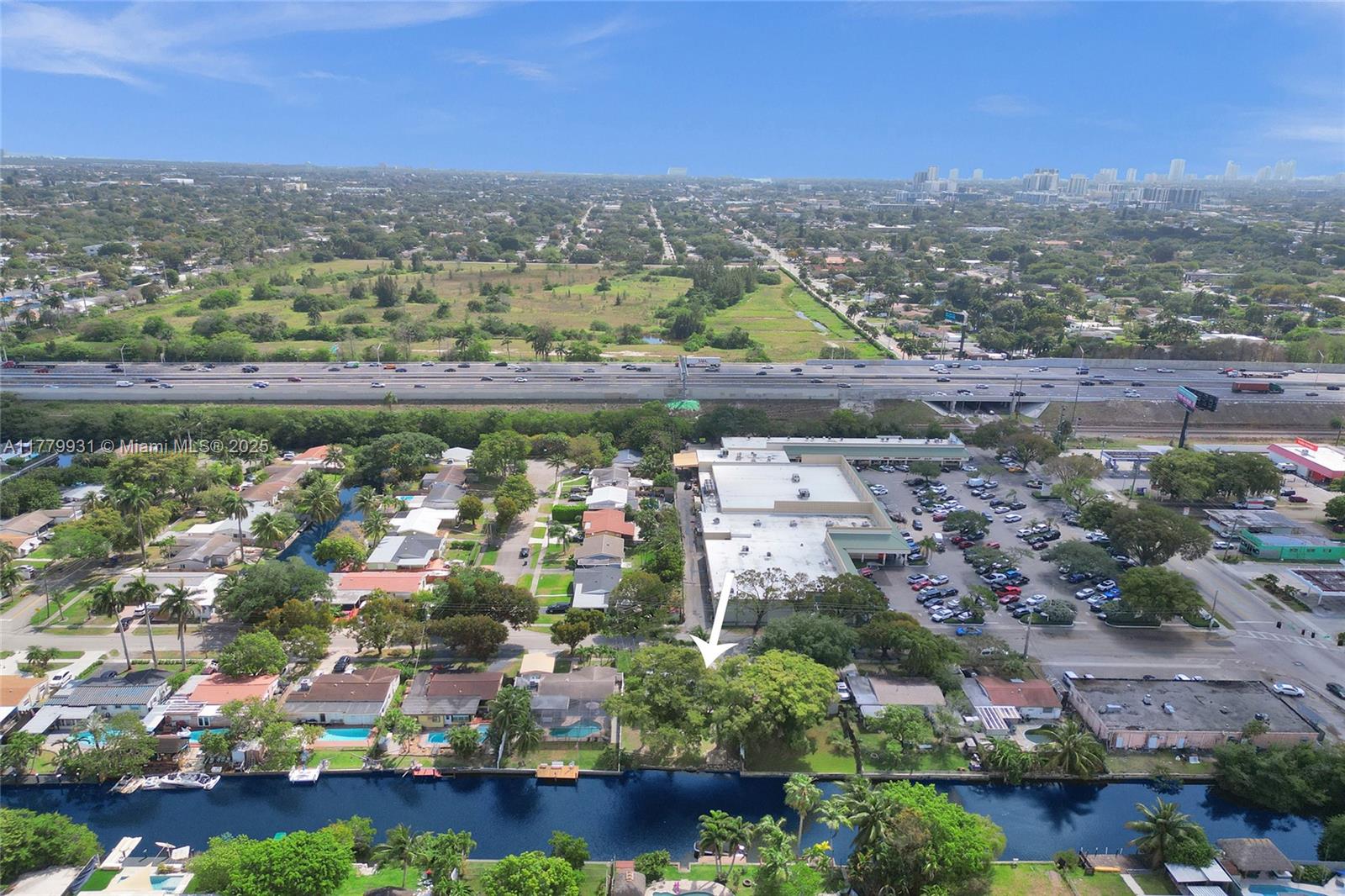 LAKEVIEW HEIGHTS - Residential Lease