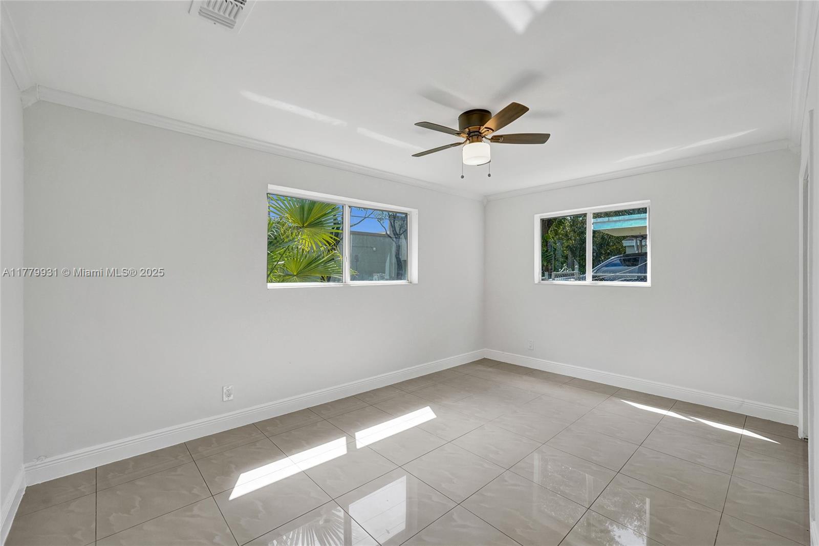 LAKEVIEW HEIGHTS - Residential Lease