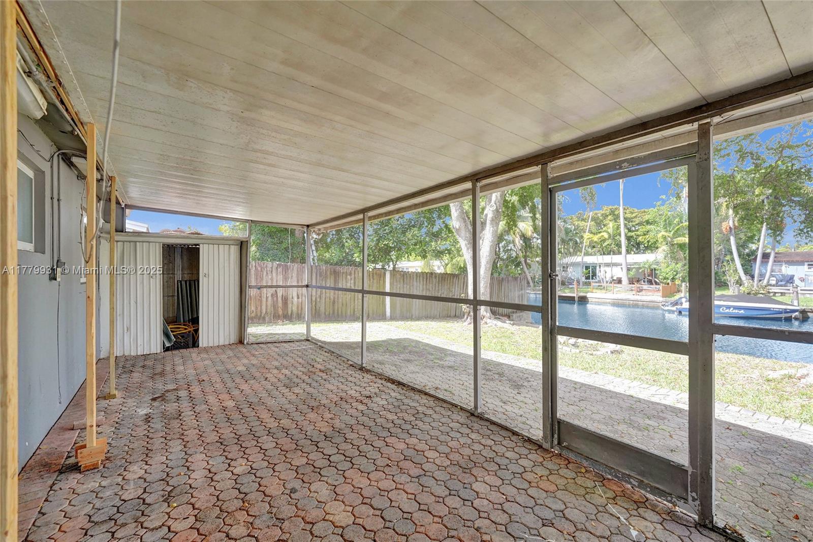 LAKEVIEW HEIGHTS - Residential Lease