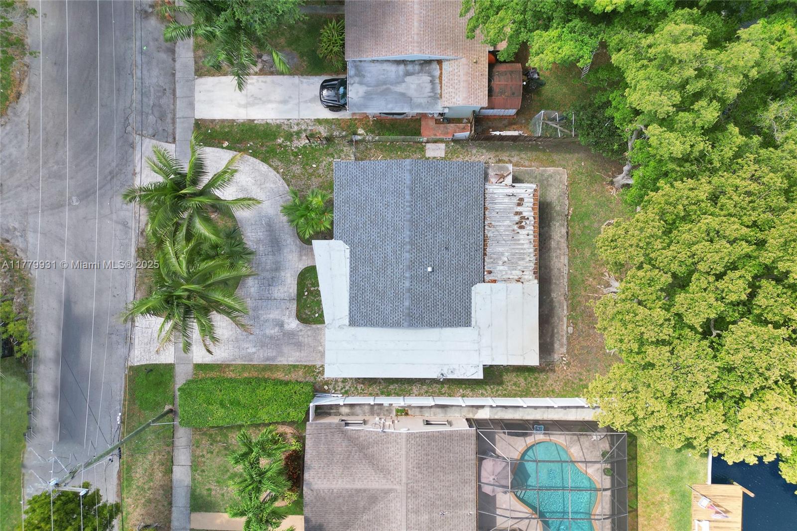 LAKEVIEW HEIGHTS - Residential Lease
