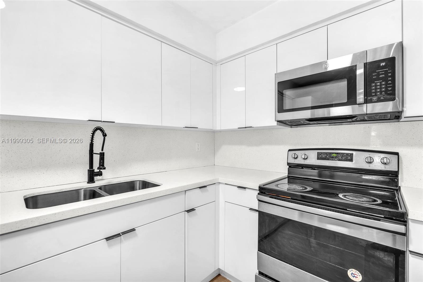 SPRINGBANK PARK - Residential