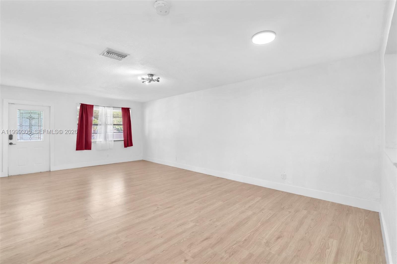 SPRINGBANK PARK - Residential