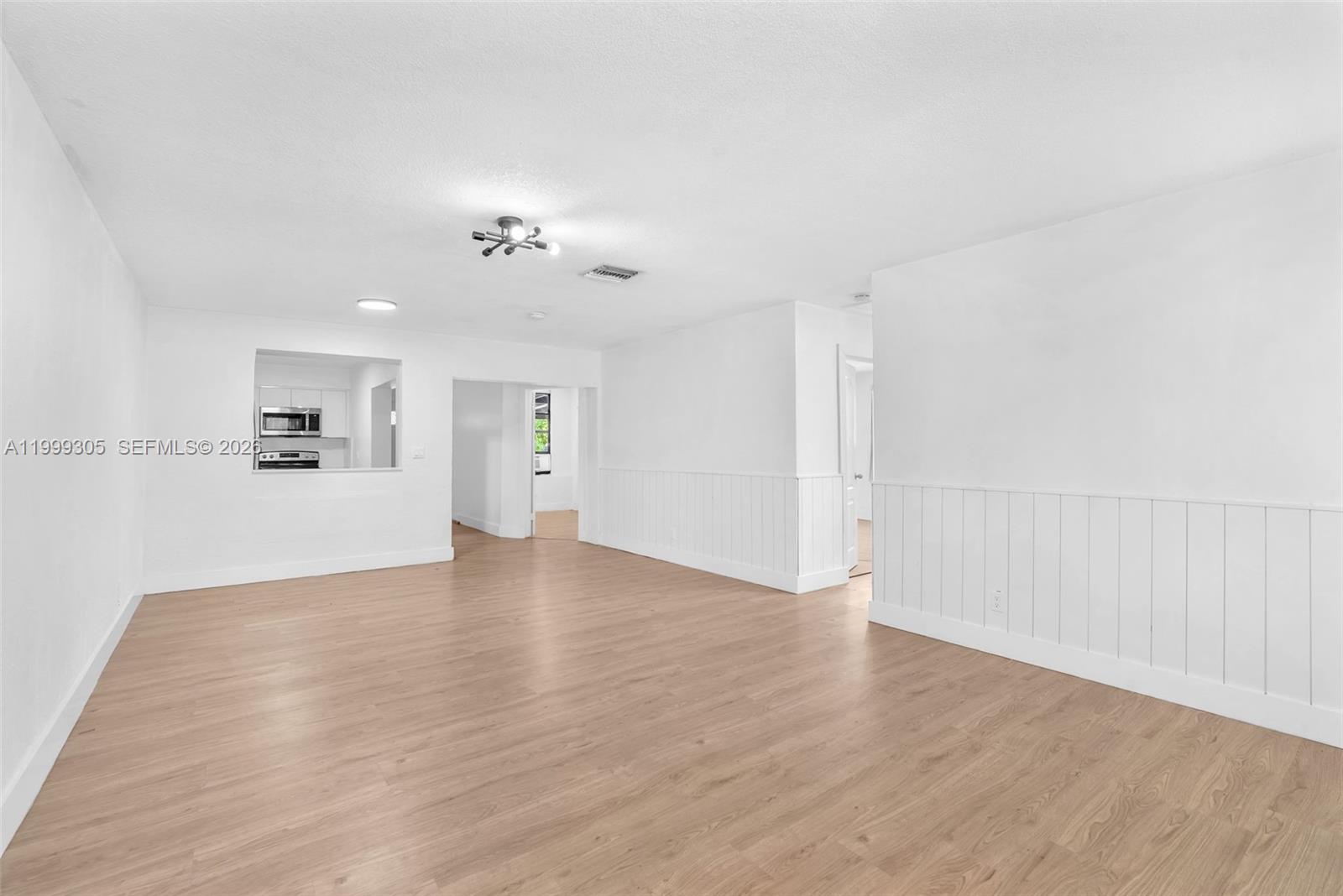 SPRINGBANK PARK - Residential
