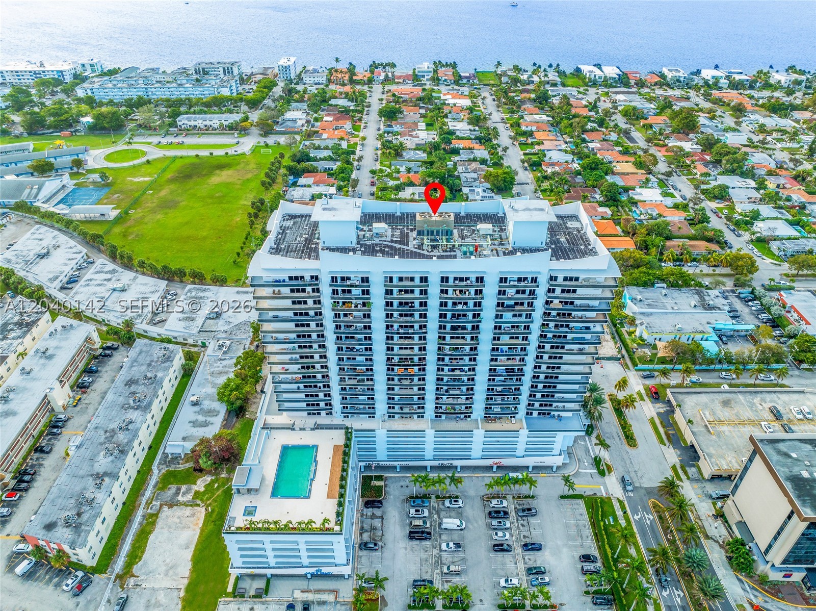 THE LEXI CONDO - Residential