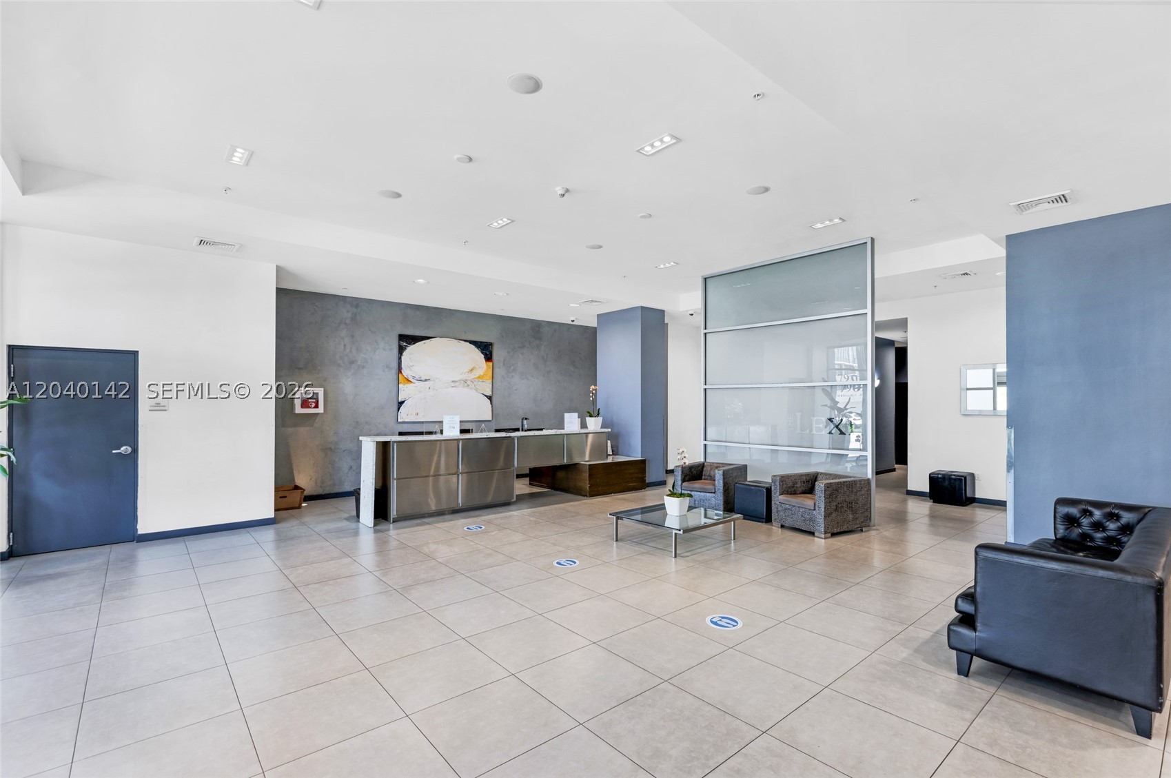 THE LEXI CONDO - Residential
