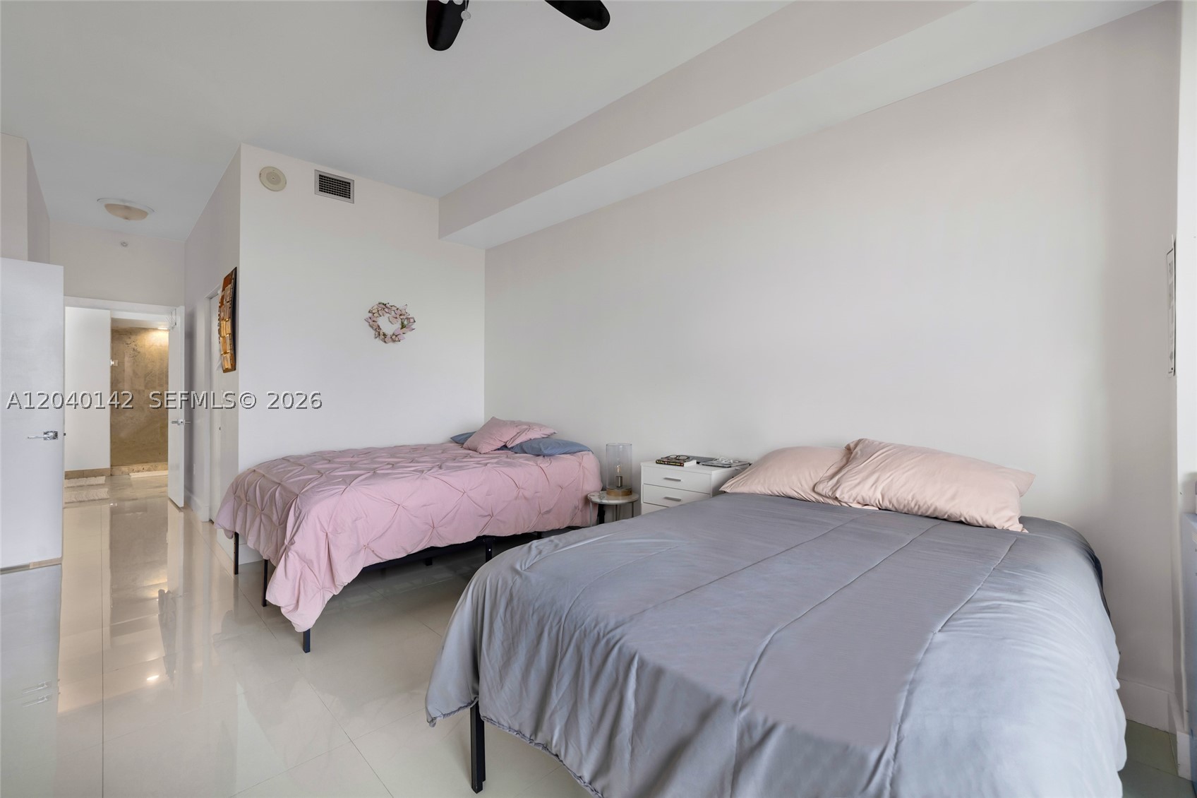 THE LEXI CONDO - Residential