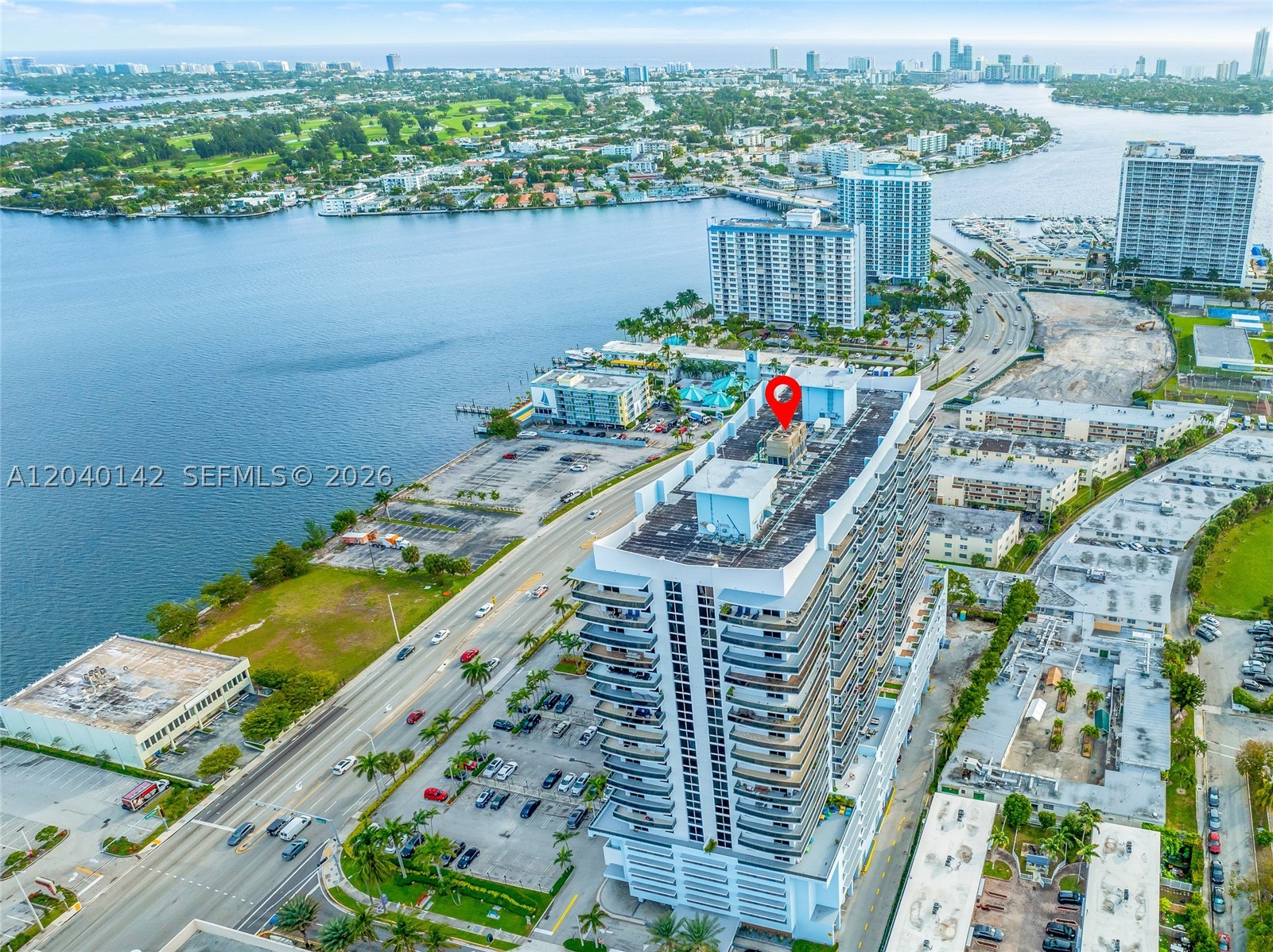 THE LEXI CONDO - Residential