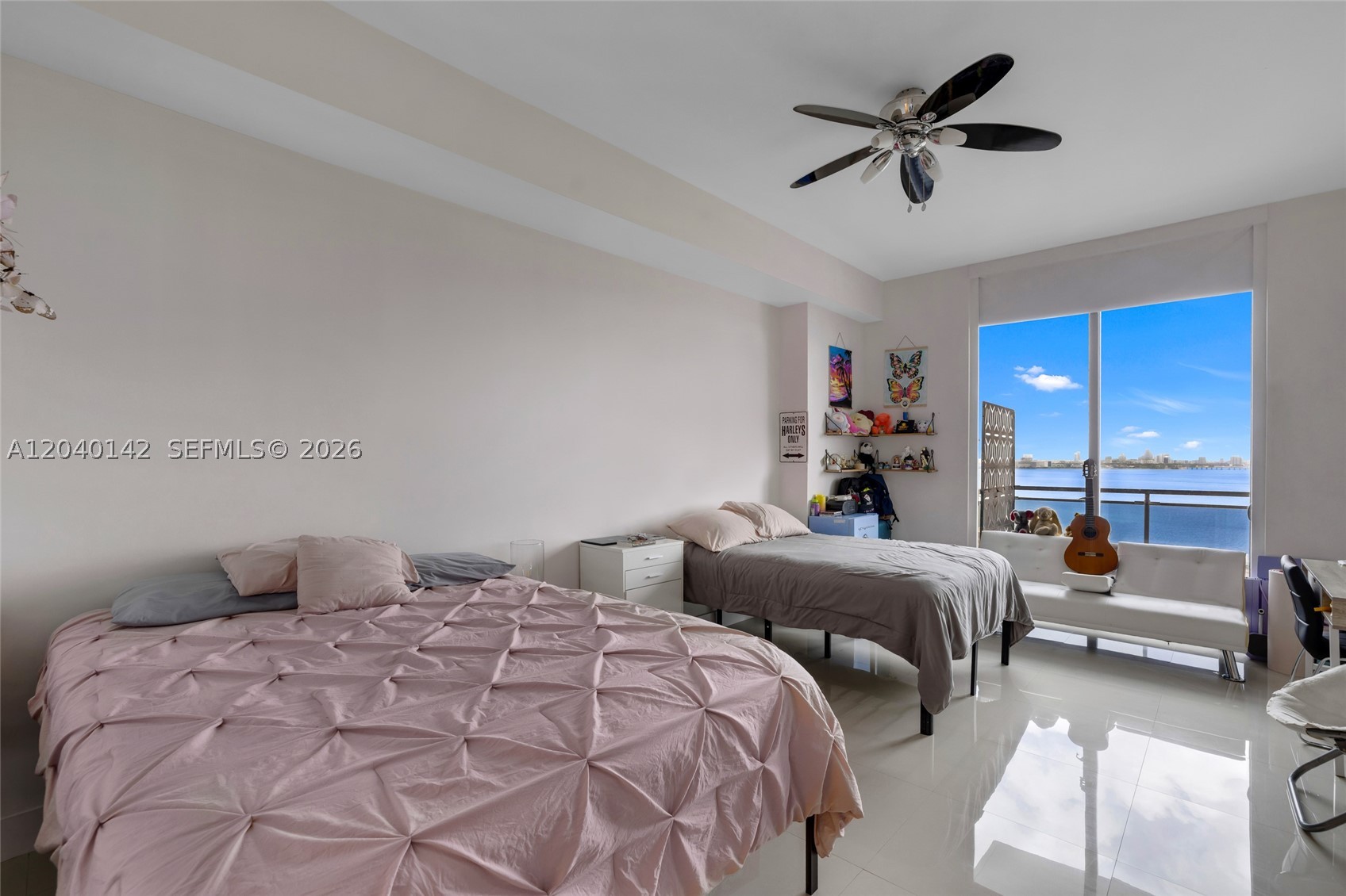 THE LEXI CONDO - Residential