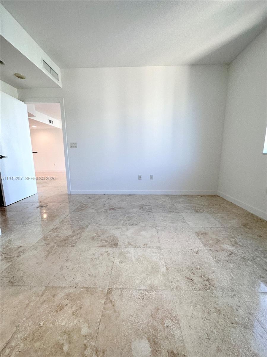 1060 BRICKELL CONDO - Residential Lease