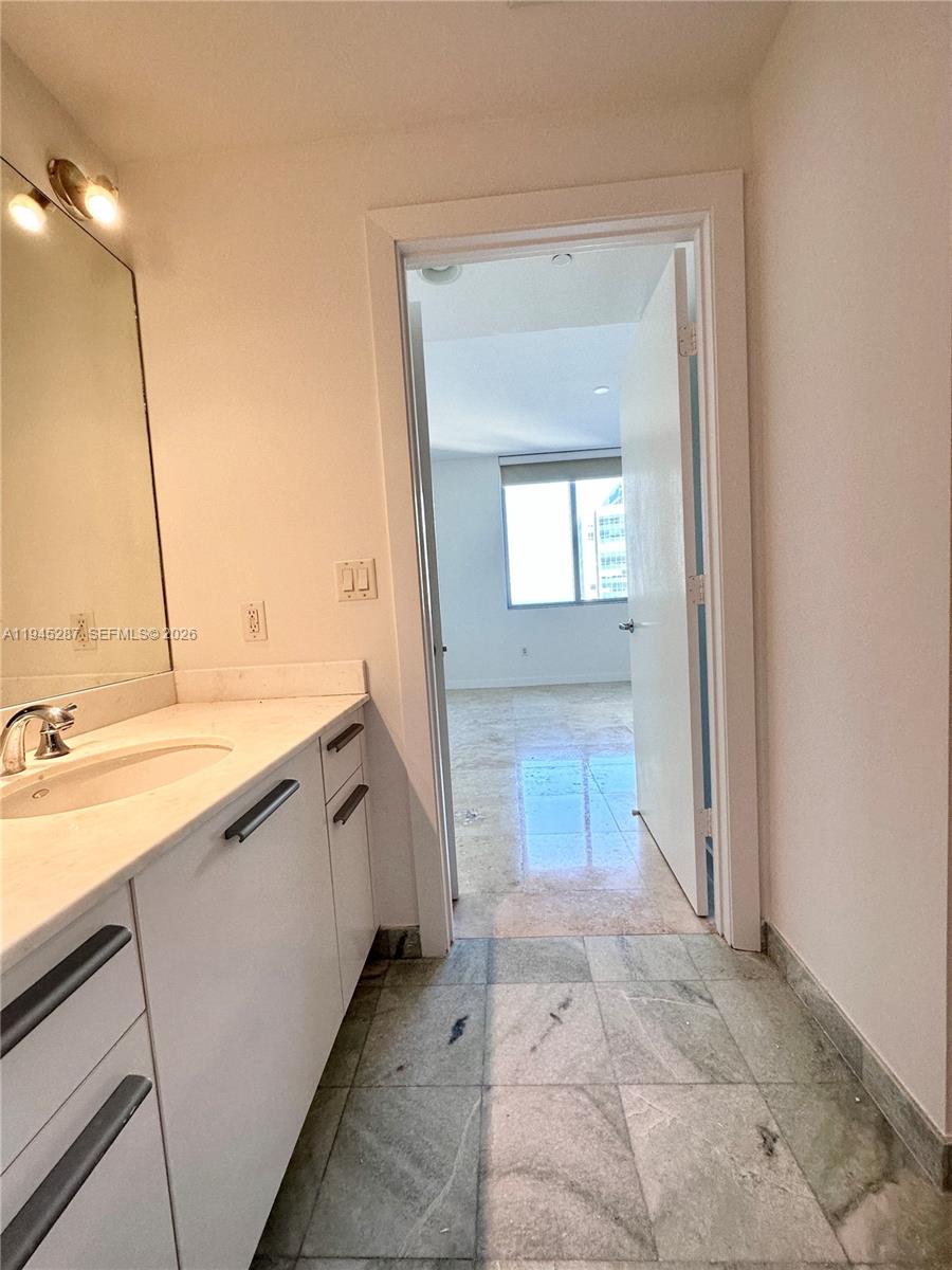 1060 BRICKELL CONDO - Residential Lease