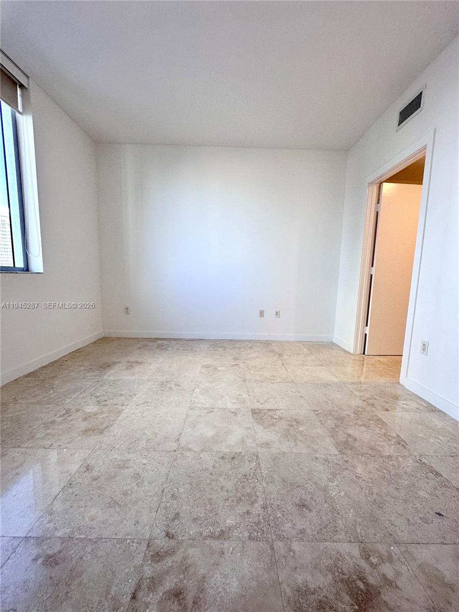 1060 BRICKELL CONDO - Residential Lease