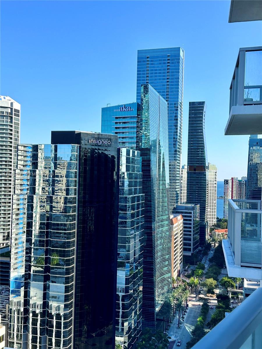1060 BRICKELL CONDO - Residential Lease