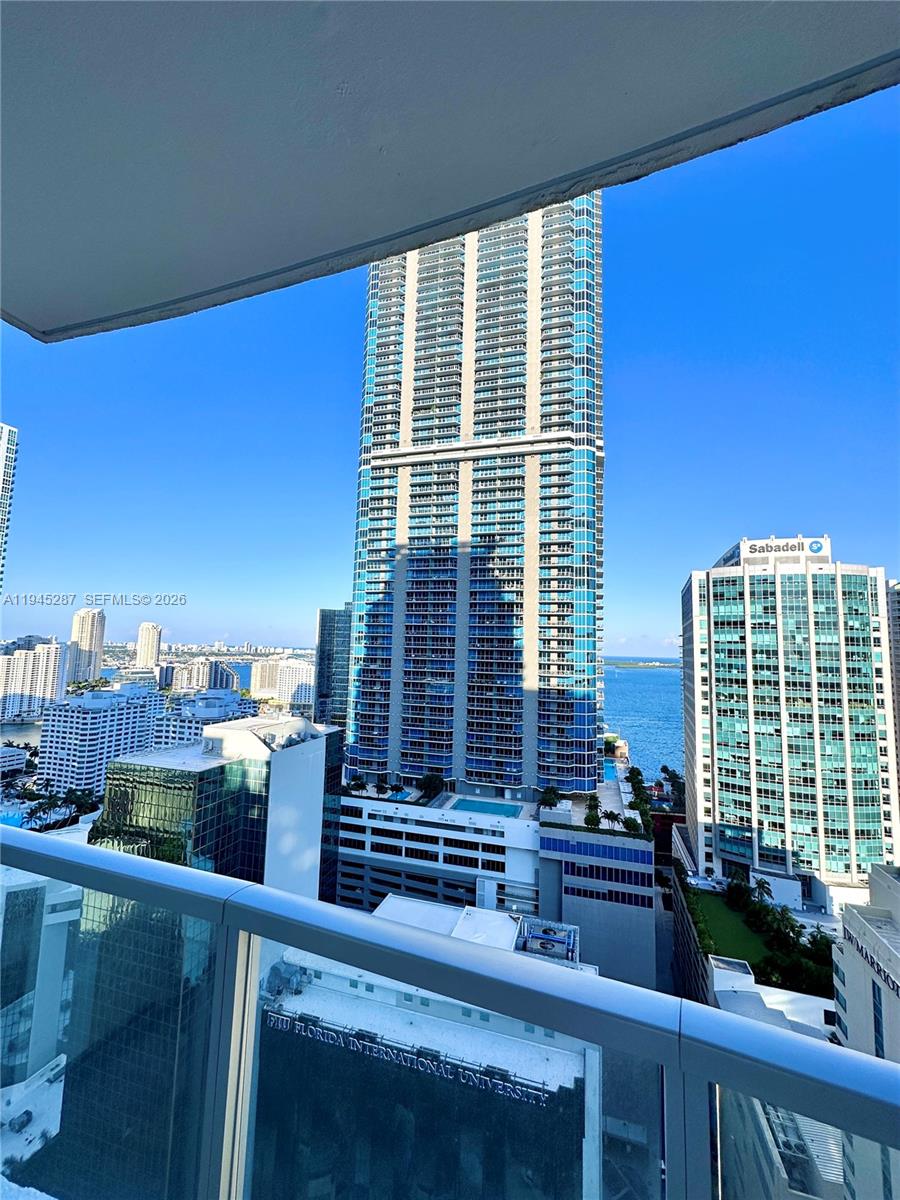 1060 BRICKELL CONDO - Residential Lease