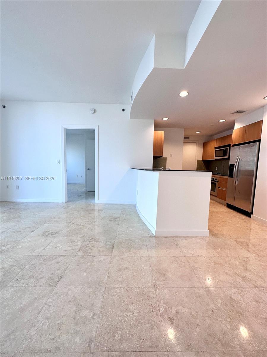 1060 BRICKELL CONDO - Residential Lease