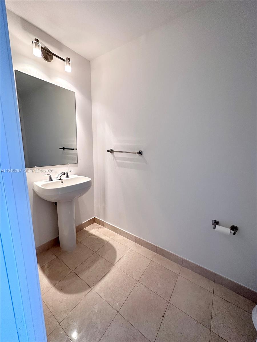 1060 BRICKELL CONDO - Residential Lease