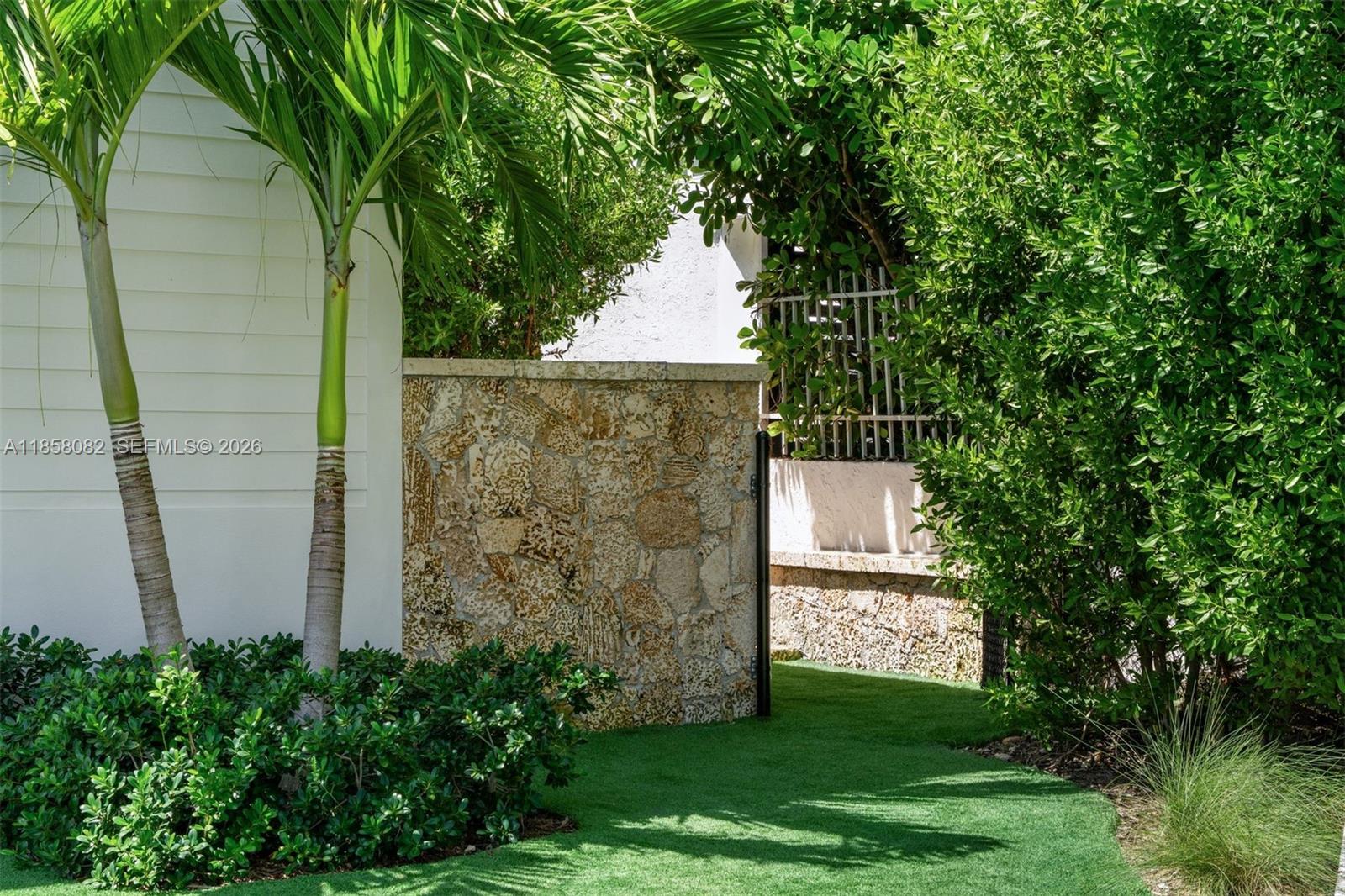 CORAL BAY SEC B - Residential