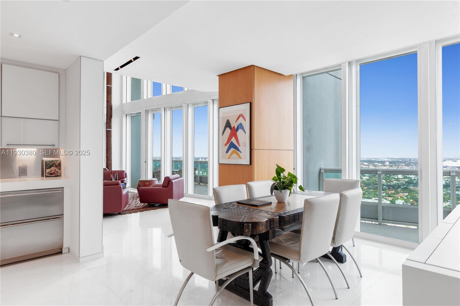 SANTA MARIA CONDO - Residential