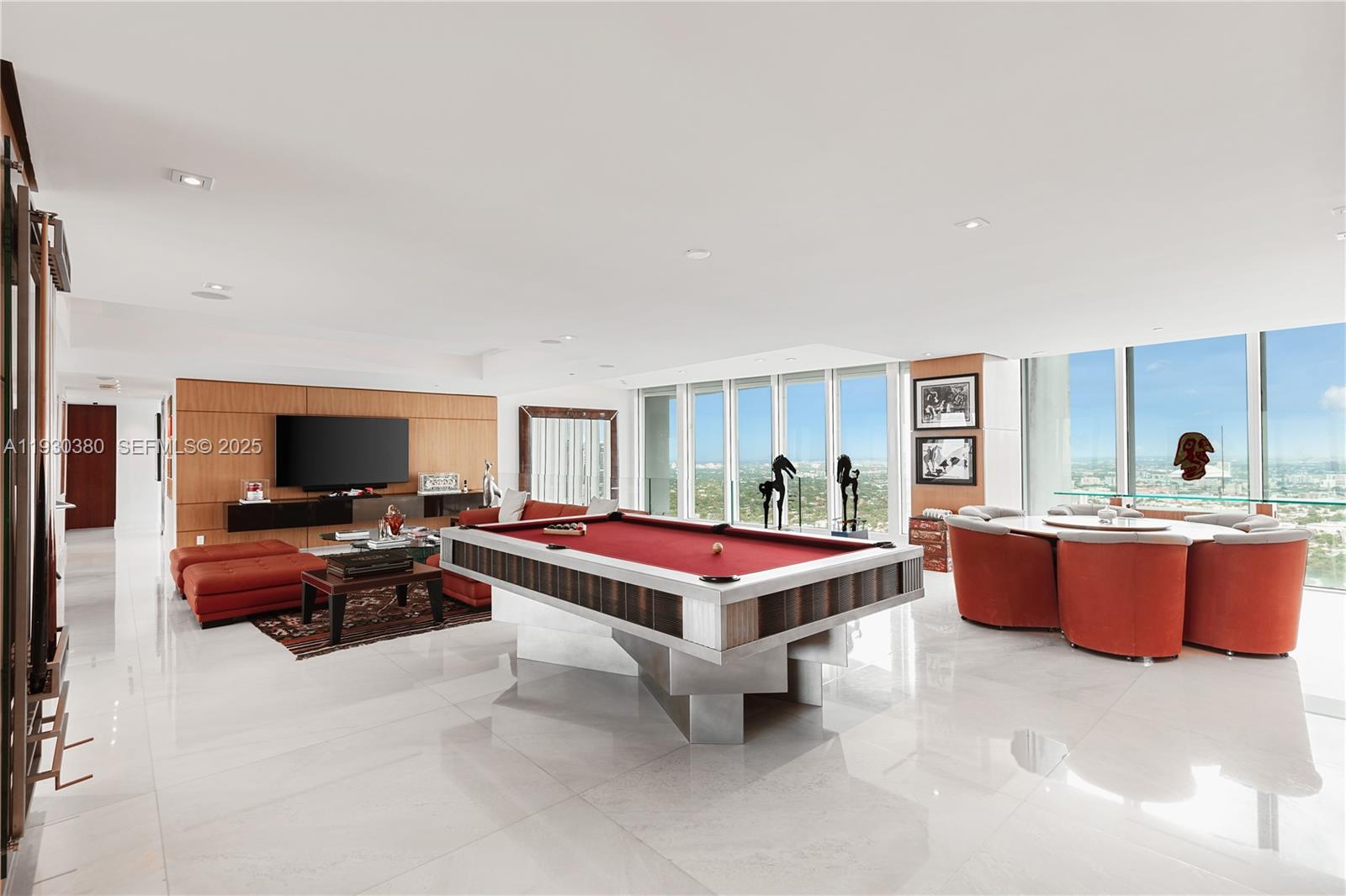 SANTA MARIA CONDO - Residential