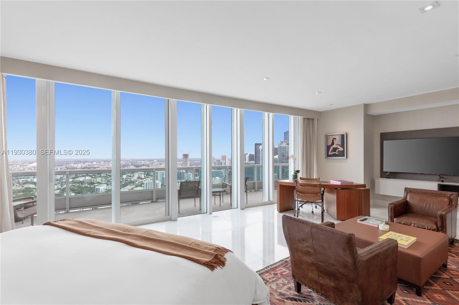 SANTA MARIA CONDO - Residential